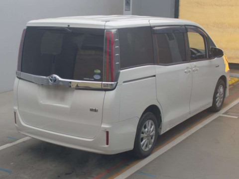 2018 Toyota Noah ZWR80G[1]