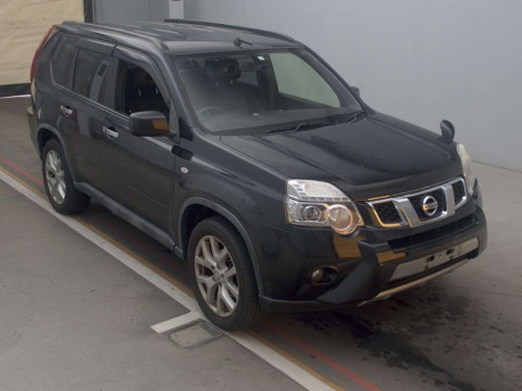 2013 Nissan X-Trail NT31[2]