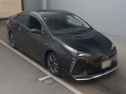 2019 Toyota Prius ZVW51[2]