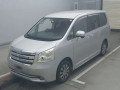 2007 Toyota Noah