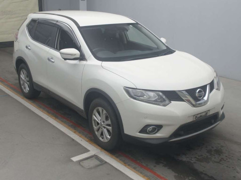 2015 Nissan X-Trail NT32[2]