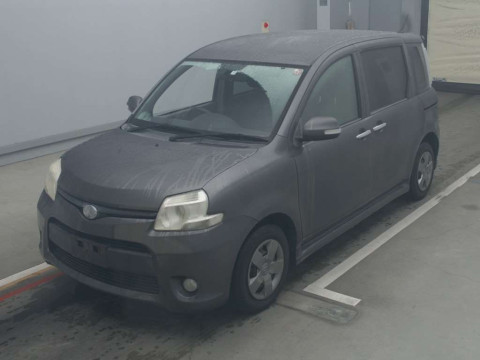 2011 Toyota Sienta NCP81G[0]