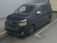 2009 Toyota Voxy