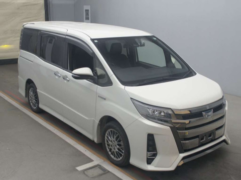 2019 Toyota Noah ZWR80W[2]