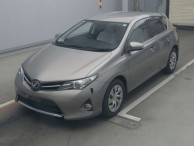 2013 Toyota Auris