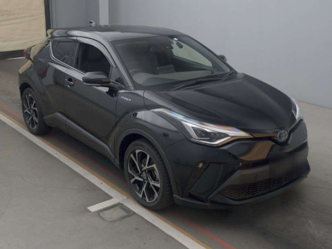 2020 Toyota C-HR ZYX11[2]