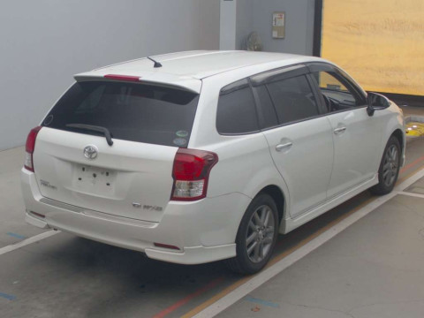 2013 Toyota Corolla Fielder NZE161G[1]