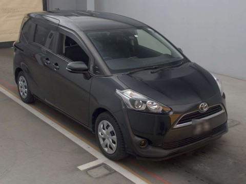 2018 Toyota Sienta NSP170G[2]