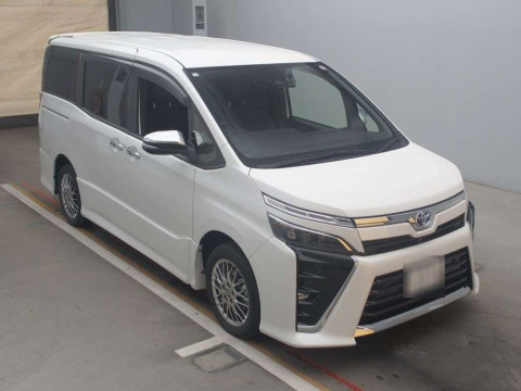 2020 Toyota Voxy ZWR80W[2]