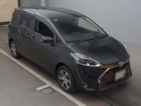 2021 Toyota Sienta NHP170G[2]