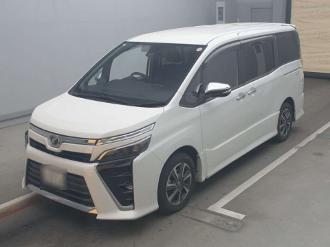 2018 Toyota Voxy ZRR80W[0]