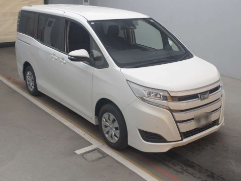 2018 Toyota Noah ZRR80G[2]