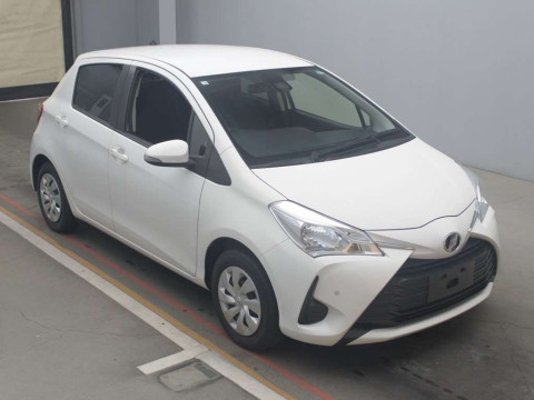 2018 Toyota Vitz KSP130[2]