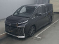 2022 Toyota Voxy