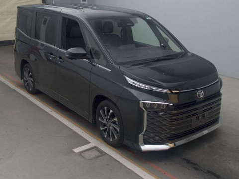 2022 Toyota Voxy MZRA90W[2]