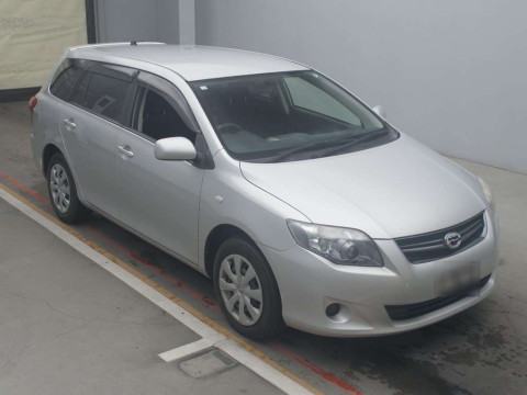 2010 Toyota Corolla Fielder NZE141G[2]