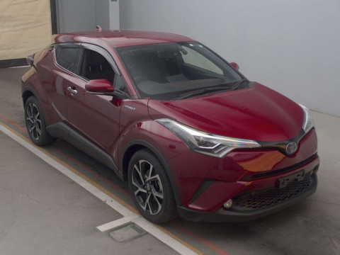 2018 Toyota C-HR ZYX10[2]