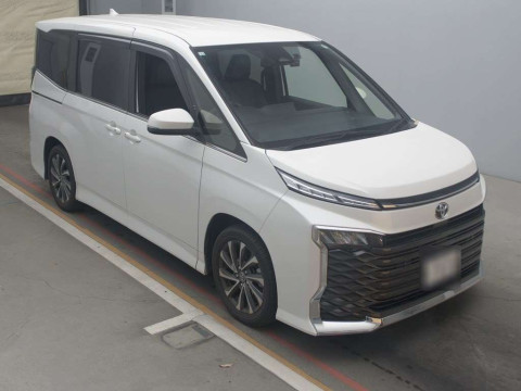 2022 Toyota Voxy MZRA90W[2]