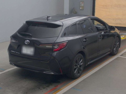 2020 Toyota Corolla Touring Wagon ZRE212W[1]