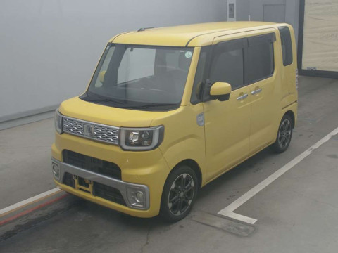 2015 Daihatsu Wake LA710S[0]