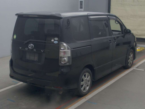 2008 Toyota Voxy ZRR70W[1]