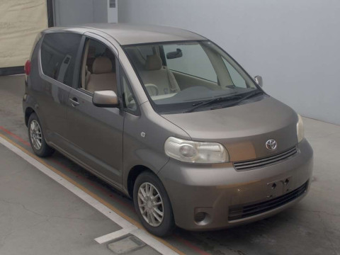 2006 Toyota Porte NNP10[2]