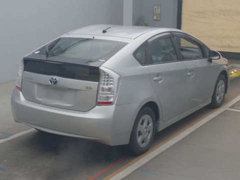 2010 Toyota Prius ZVW30[1]