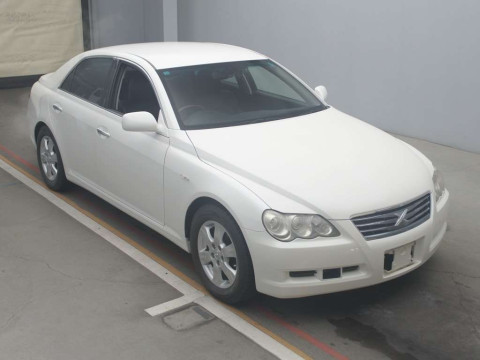 2004 Toyota Mark X GRX121[2]