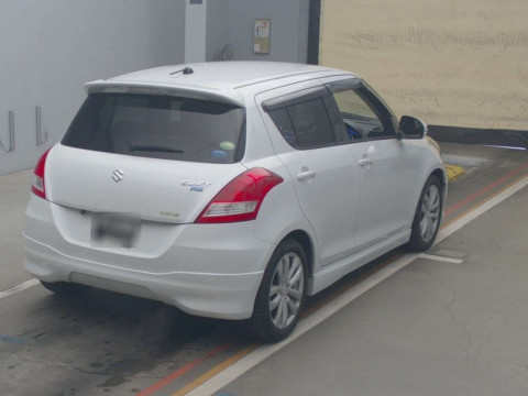 2014 Suzuki Swift ZC72S[1]