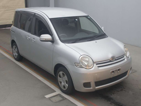 2008 Toyota Sienta NCP81G[2]