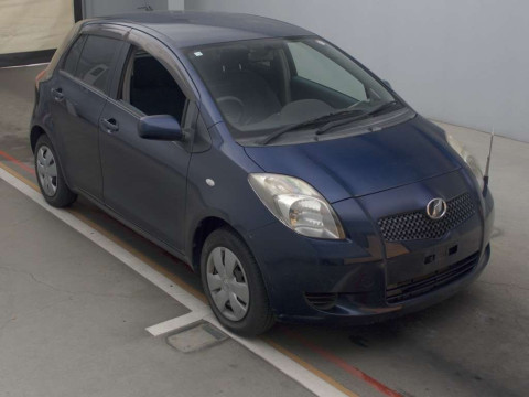 2006 Toyota Vitz SCP90[2]