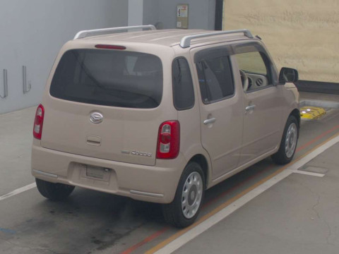 2010 Daihatsu Mira Cocoa L675S[1]