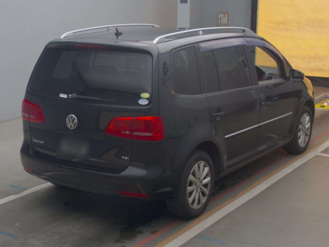 2012 Volkswagen Golf Touran 1TCAV[1]