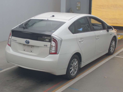 2013 Toyota Prius ZVW30[1]