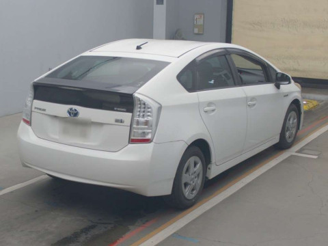 2011 Toyota Prius ZVW30[1]