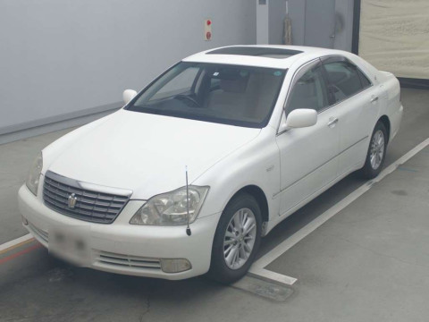 2005 Toyota Crown GRS180[0]