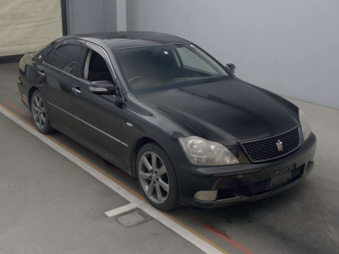 2008 Toyota Crown GRS180[2]