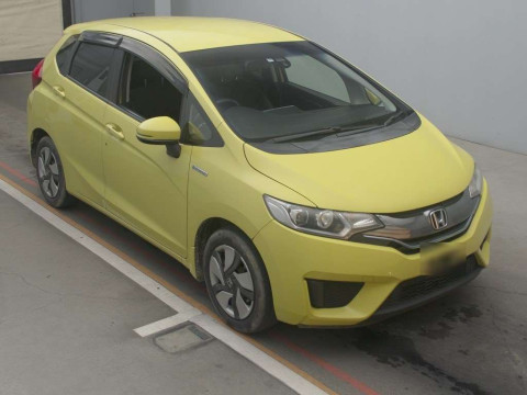 2013 Honda Fit Hybrid GP5[2]