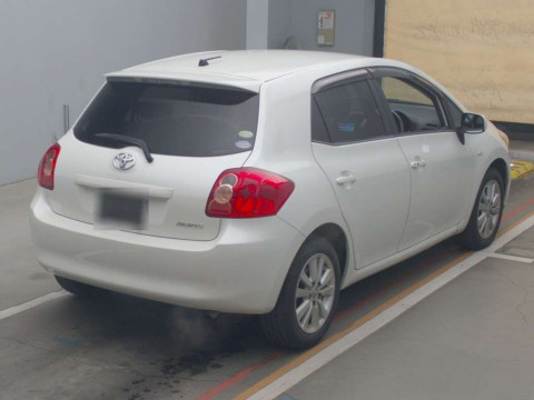 2008 Toyota Auris NZE151H[1]