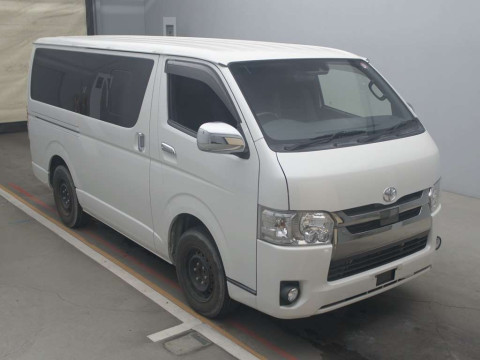 2020 Toyota Hiace Van GDH201V[2]