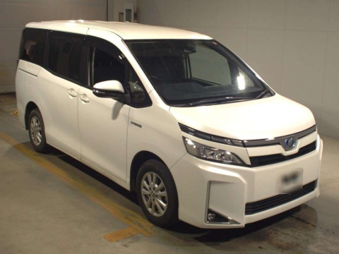 2019 Toyota Voxy ZWR80G[2]