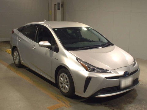 2019 Toyota Prius ZVW51[2]