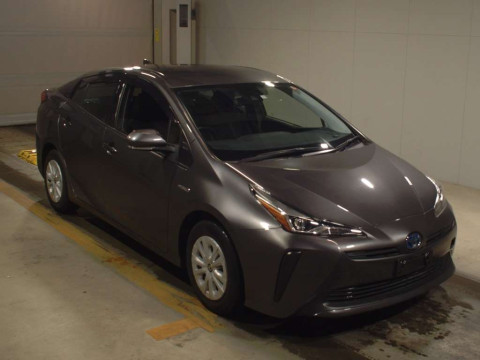 2019 Toyota Prius ZVW51[2]