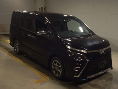 2020 Toyota Voxy ZRR80W[2]