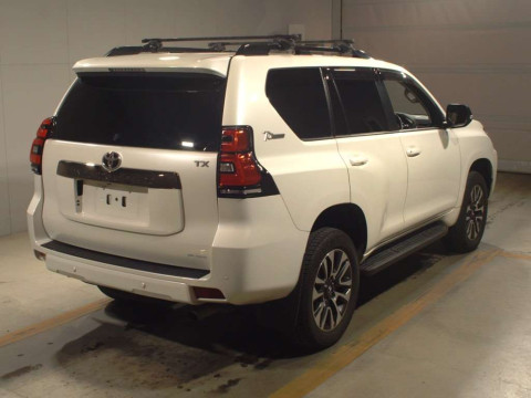 2022 Toyota Land Cruiser Prado TRJ150W[1]