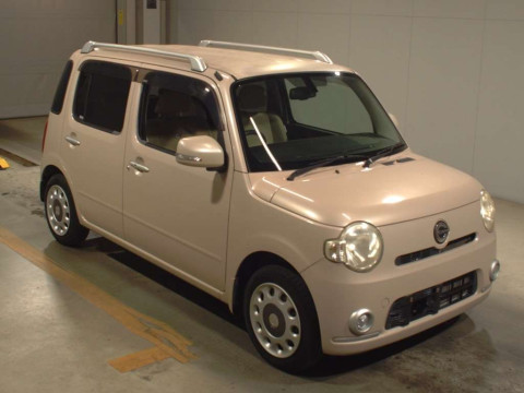 2010 Daihatsu Mira Cocoa L675S[2]