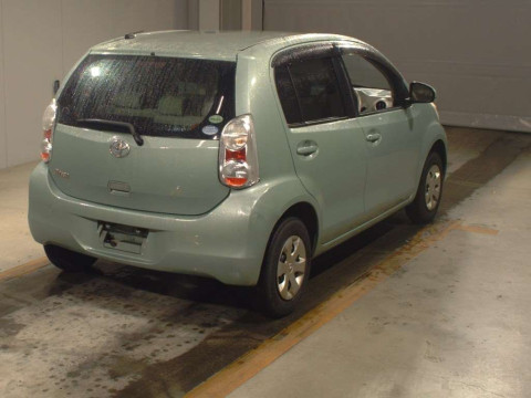 2013 Toyota Passo KGC30[1]