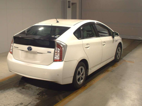 2012 Toyota Prius ZVW30[1]