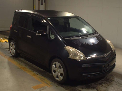 2007 Toyota Ractis NCP100[2]