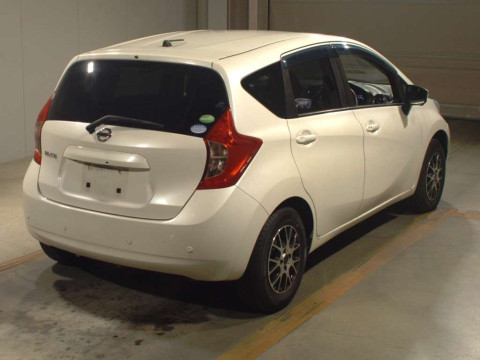 2016 Nissan Note E12[1]